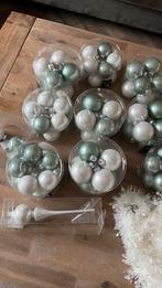 Kerstballen groen wit, Diversen, Kerst, Ophalen, Zo goed als nieuw