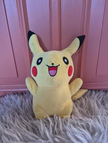 Pikachu Knuffel - Pokémon Pluche beschikbaar voor biedingen