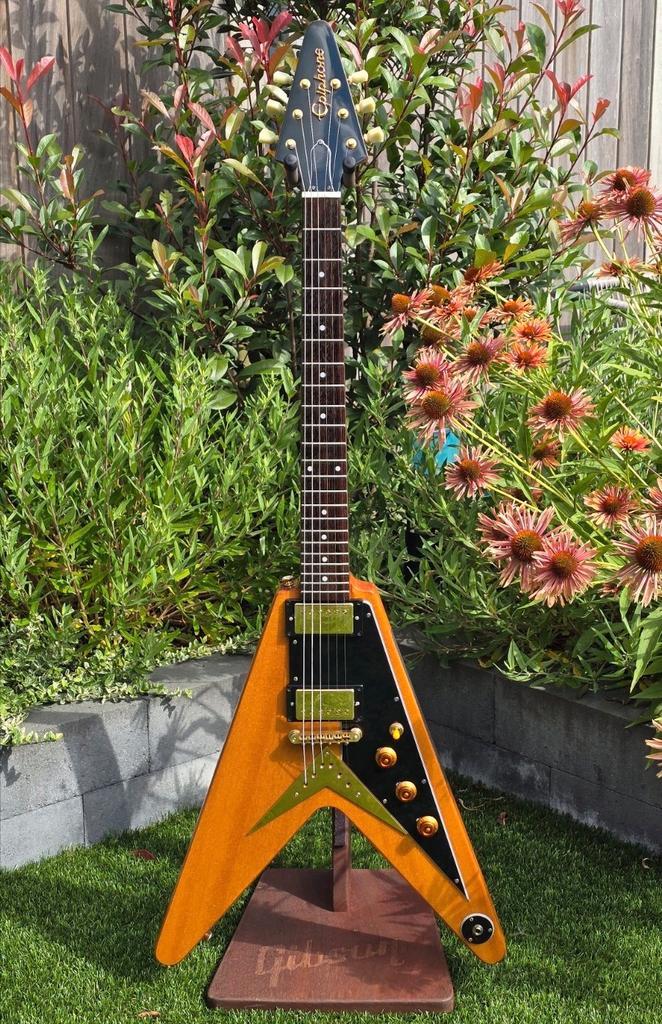 Epiphone Korina Flying-V Lim. Edit., Muziek en Instrumenten, Snaarinstrumenten | Gitaren | Elektrisch, Zo goed als nieuw, Solid body