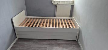 Bed 90%200  beschikbaar voor biedingen