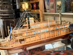 Houten scheepsmodel missisippi radarboot, Hobby en Vrije tijd, Overige merken, 1:200 of kleiner, Ophalen of Verzenden, Zo goed als nieuw