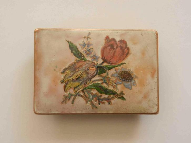 Fraaie email emaille dekseldoos bloemdecor Hollands ca. 1960, Antiek en Kunst, Antiek | Emaille, Ophalen of Verzenden