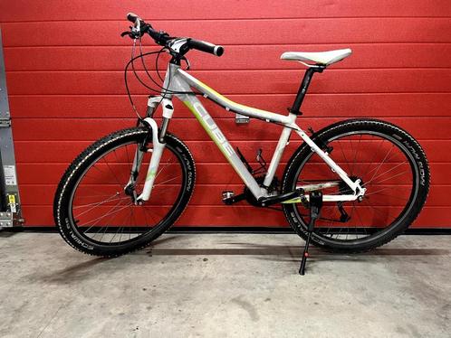Mountainbike 26 inch CUBE fiets, Fietsen en Brommers, Fietsen | Dames | Damesfietsen, Gebruikt, Overige merken, Versnellingen