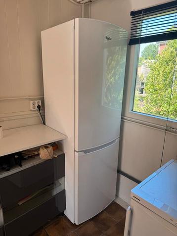 Whirlpool koel- vries cominabtie, koelkast met vriezer beschikbaar voor biedingen