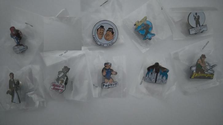 King Kong Tom en Jerry Zorro Indiana Jones pins vintage, Verzamelen, Speldjes, Pins en Buttons, Zo goed als nieuw, Overige onderwerpen
