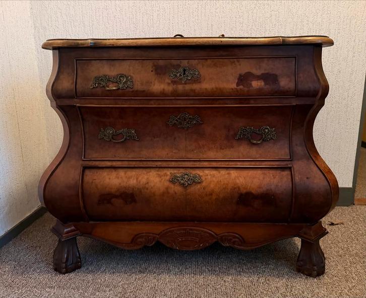 Antieke barokke commode/buikkast- Walnoot/Wortelnoten, Antiek en Kunst, Antiek | Meubels | Kasten, Ophalen
