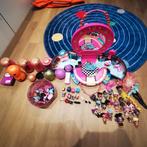 L.O.L kapsalon en veel poppen met toebehoren, Verzamelen, Ophalen of Verzenden, Zo goed als nieuw