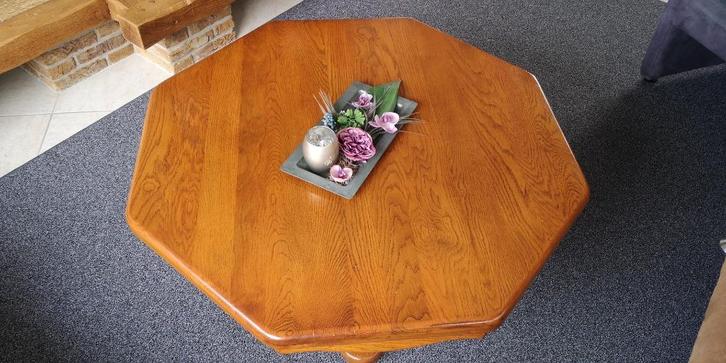 Gratis salontafel, Huis en Inrichting, Tafels | Salontafels, Gebruikt, Minder dan 50 cm, 50 tot 100 cm, 100 tot 150 cm, Overige vormen