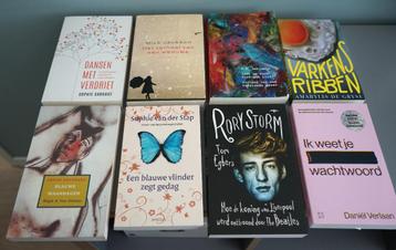 Diversen boeken - zie titels in beschrijving beschikbaar voor biedingen