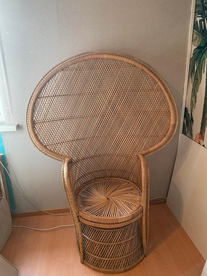 Vintage Pauwenstoel, Huis en Inrichting, Stoelen, Nieuw, Eén, Riet of Rotan, Bruin, Ophalen