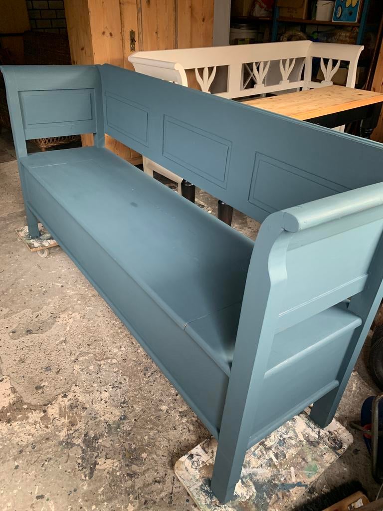 Mooie klepbank in Deens blauw, Antiek en Kunst, Curiosa en Brocante, Ophalen