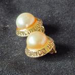 Vintage Moschino oorbellen, Ophalen of Verzenden, Gebruikt, Overige materialen