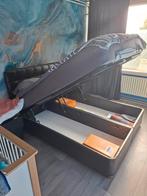 Bedframe zonder matras - Vreem, Huis en Inrichting, Ophalen, Zwart, Tweepersoons, 200 cm