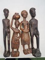 4 afrikaanse houtsnijwerk beeldjes, Ophalen of Verzenden