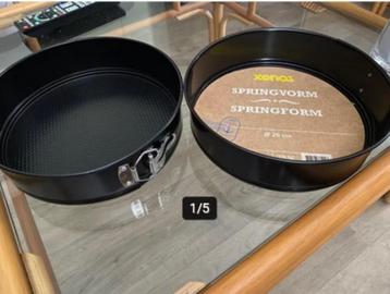 2 x Xenos Springvorm Rond 26cm Doorsnede Nieuw!! beschikbaar voor biedingen