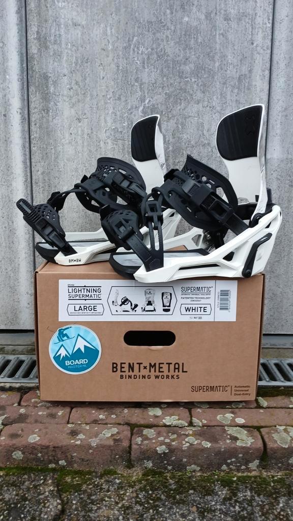 Supermatic snowboard bindingen in maat M, L of XL, Sport en Fitness, Snowboarden, Nieuw, Bindingen, Ophalen of Verzenden