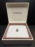 Gebruikte Pandora Swirl Wrap Wavy Lines Cubic Zirkonias, Gebruikt, Pandora, Ophalen of Verzenden, 1 bedel