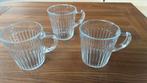 3 geribbelde glazen kopjes, Ophalen, Zo goed als nieuw