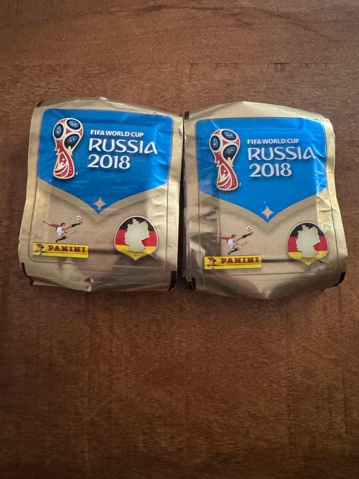 Panini WK 2018- 50 pakjes, Verzamelen, Sportartikelen en Voetbal, Nieuw, Poster, Plaatje of Sticker, Buitenlandse clubs, Ophalen of Verzenden