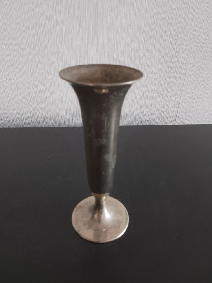 Verzilverde Trompetvaas, Huis en Inrichting, Woonaccessoires | Vazen, Gebruikt, Overige kleuren, Minder dan 50 cm, Overige materialen