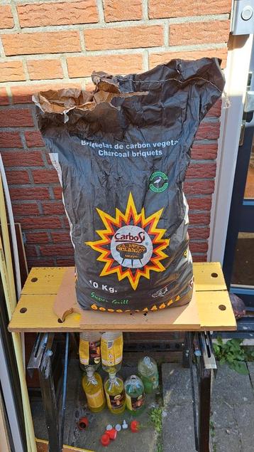  Grill Briketten beschikbaar voor biedingen