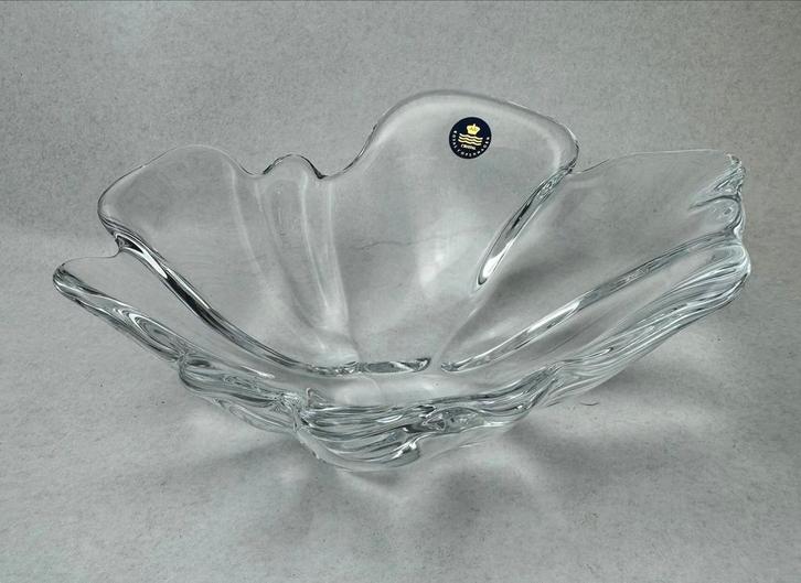 Kristallen schaal Royal Copenhagen – helder glas, bloemvorm, Antiek en Kunst, Antiek | Glas en Kristal, Ophalen of Verzenden