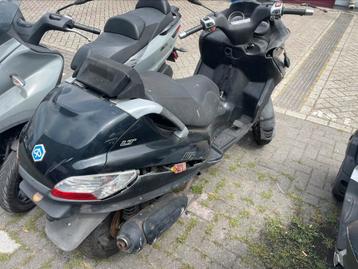 Piaggio mp3 opknapper beschikbaar voor biedingen