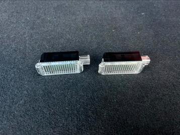 Origineel Audi A3 instapverlichting kleur wit (2x) beschikbaar voor biedingen