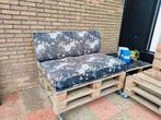 Pallet bank met wieltjes en lounge kussen set!, Ophalen, Zo goed als nieuw, Hout