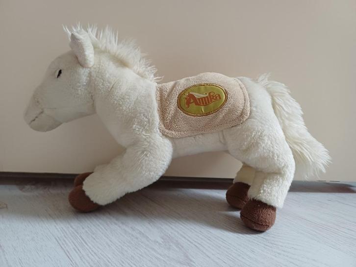Amika, Kinderen en Baby's, Speelgoed | Knuffels en Pluche, Zo goed als nieuw, Paard, Ophalen of Verzenden