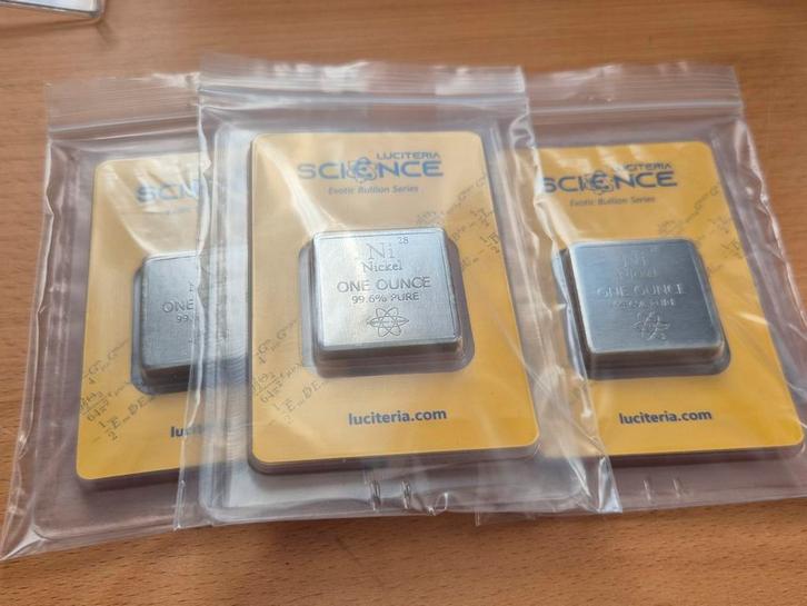 Luciteria: 3 x 1 oz Nickel Bar. Puur Nikkel in blister., Postzegels en Munten, Edelmetalen en Baren, Zilver, Ophalen of Verzenden