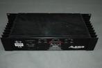 Alesis Versterker met flightcase  RA100    <230504>, Muziek en Instrumenten, Ophalen of Verzenden, Gebruikt