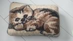 Vintage kussen wol bruin beige poes, Ophalen of Verzenden, Gebruikt, Beige, Rechthoekig