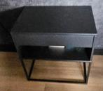 1 x nachtkastje Vikhammer Ikea, Huis en Inrichting, Slaapkamer | Nachtkastjes, Ophalen, Zo goed als nieuw, Minder dan 45 cm, 55 tot 70 cm