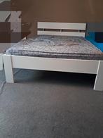 Het bed vanuit beter bed   140×200 , het is drie jaar oud, Huis en Inrichting, Slaapkamer | Bedden, Ophalen