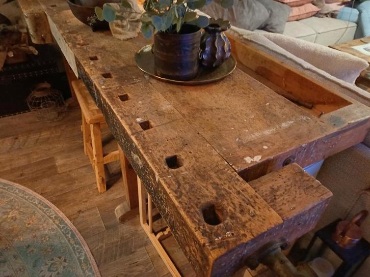 Oude Werkbank met Karakter, Doe-het-zelf en Verbouw, Werkbanken, Gebruikt, 120 tot 170 cm, Bankschroef, Ophalen of Verzenden
