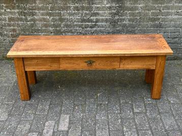 Massief eiken salontafel/sidetable/bank 130x40x48cm met lade beschikbaar voor biedingen