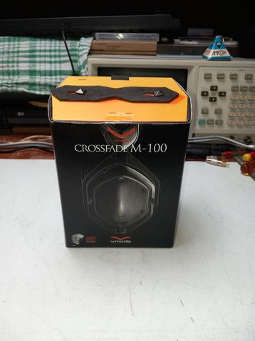 Te koop:V-Moda M-100 hoofdtelefoon beschikbaar voor biedingen