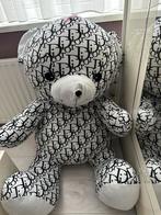 Knuffel  bear diorr, Ophalen of Verzenden, Zo goed als nieuw, Stoffen beer, Overige merken