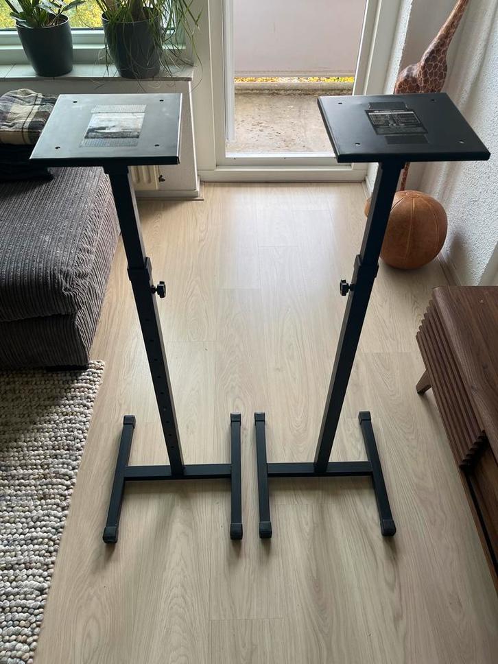 Omnitronic MO-1 monitorstatief, set van twee., Muziek en Instrumenten, Standaards, Gebruikt, Speaker, Ophalen of Verzenden