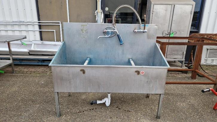 Wastrog wastafel spoeltafel wasbak ( 469 ), Doe-het-zelf en Verbouw, Sanitair, Gebruikt, Wastafel, Rvs, Ophalen