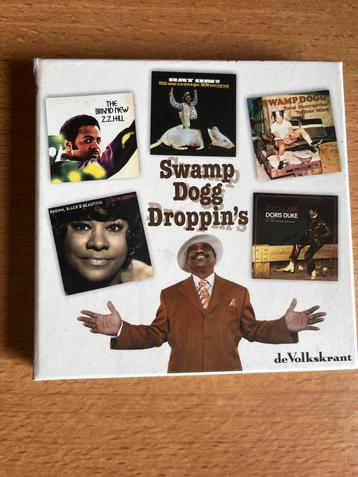 Swamp Dogg Droppin’s 5cd box beschikbaar voor biedingen