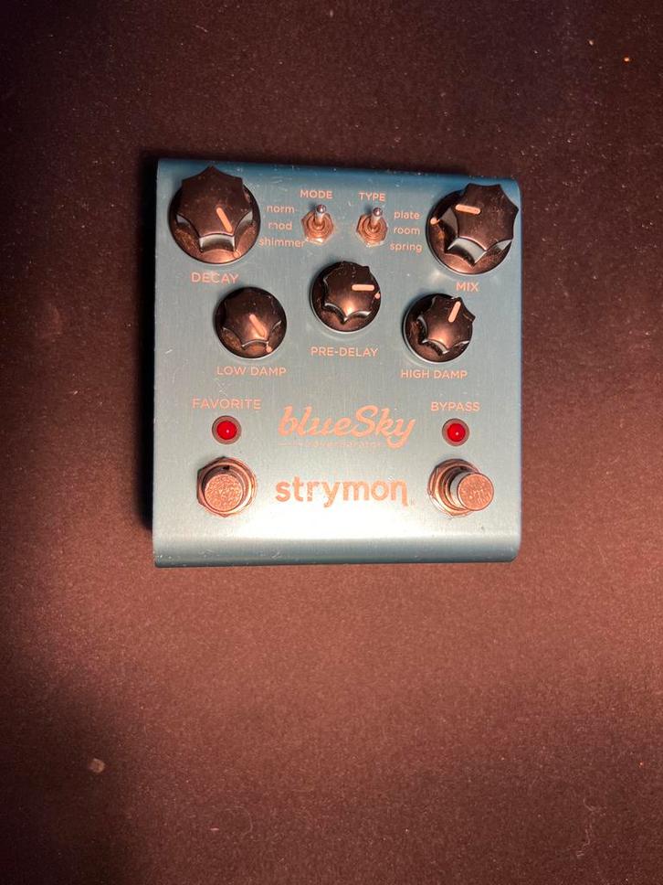 Strymon BlueSky Reverb Pedaal, Muziek en Instrumenten, Effecten, Zo goed als nieuw, Reverb, Ophalen of Verzenden
