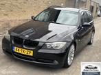 BMW 3-serie Touring 325i Executive, Auto's, Achterwielaandrijving, 2494 cc, 1465 kg, Zwart