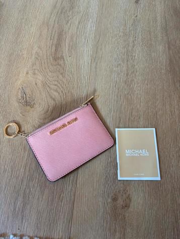 Michael Kors Roze Keychain Portemonnee beschikbaar voor biedingen