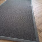 Vloerkleed van het merk Cunera. Taupe kleur leren rand/bies, Ophalen of Verzenden, Zo goed als nieuw