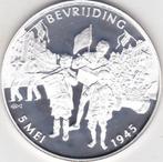 BEVRIJDING 5 MEI 1945 NEDRLAND IN OORLOG, Postzegels en Munten, Penningen en Medailles, Verzenden, Overige materialen