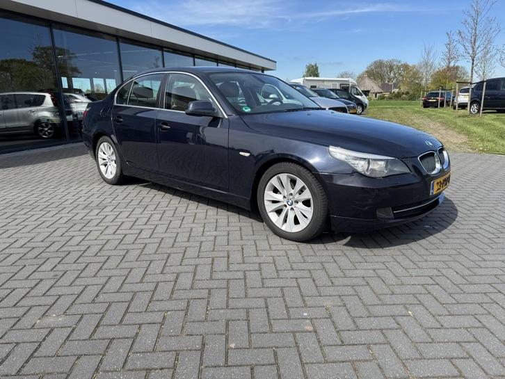 BMW 5 Serie 520i Bns Edition I (bj 2011), Auto's, BMW, Bedrijf, Te koop, 5-Serie, ABS, Airbags, Airconditioning, Alarm, Bluetooth