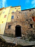 Te huur: middeleeuws vakantiehuisje in Zuid Frankrijk, Dorp, Languedoc-Roussillon, 2 slaapkamers, In bos