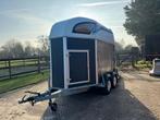 Atec Royal Class 2-paards trailer met zadelkamer (GEKEURD), Dieren en Toebehoren, Ophalen, Zo goed als nieuw, Polyester, 2-paards trailer